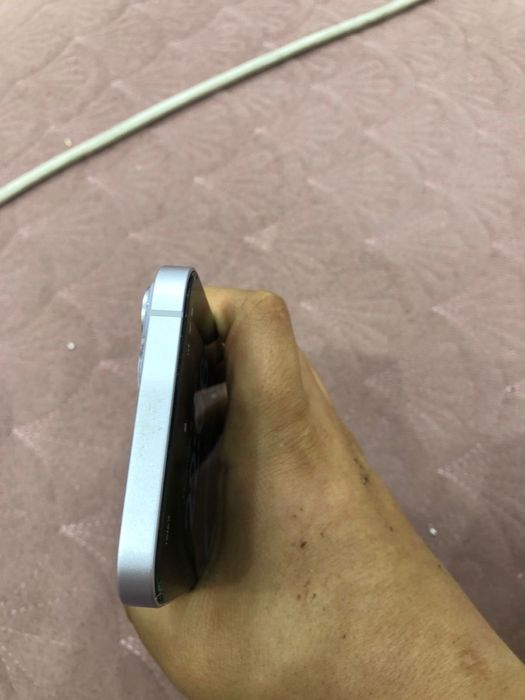 Айфон 14плюс сатылад