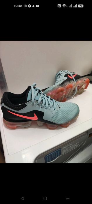 Adidasi Nike Vapormax