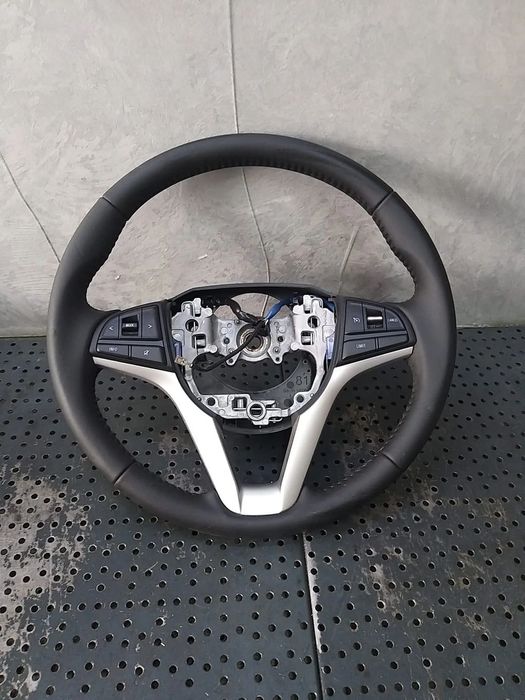 Volan piele in 3 spite cu comenzi suzuki ignis 2 mf gs13116030