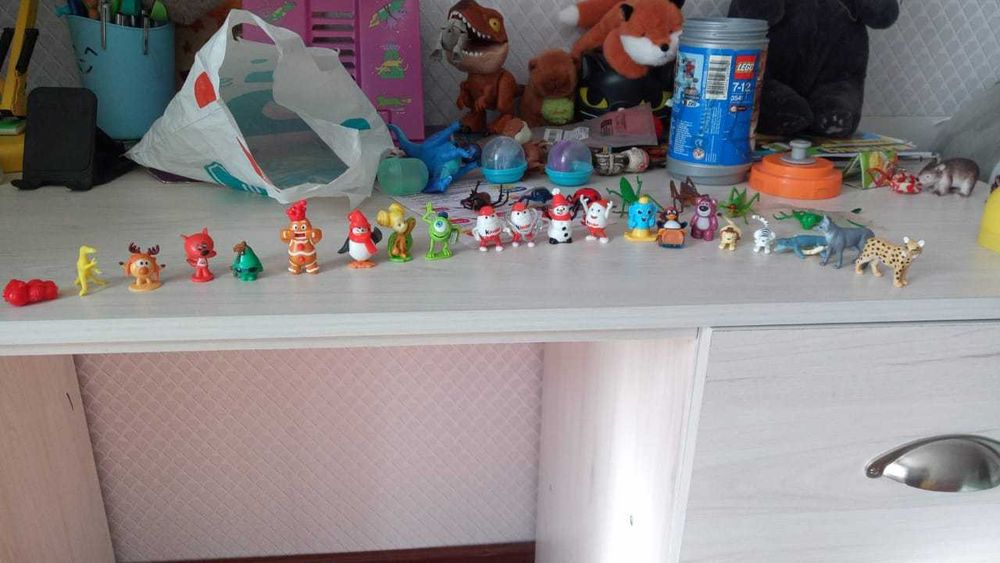 Киндер сюрприз, игрушка