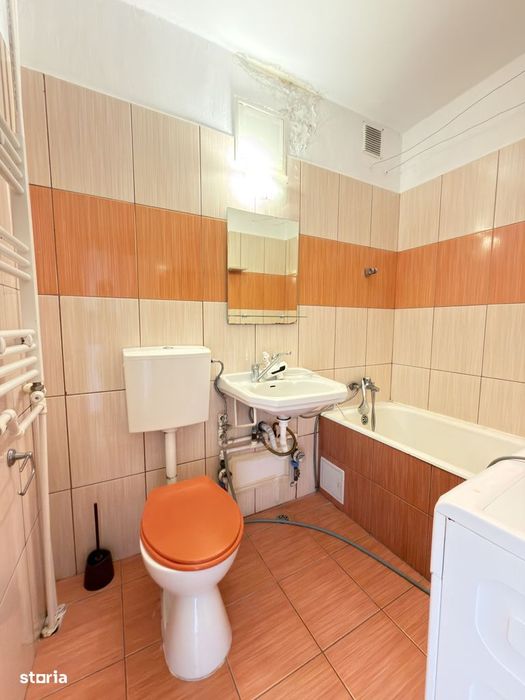 Apartament o camera, 24 mp utili, etaj 3 - Zona Girocului