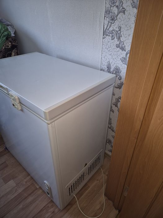 Продам морозильную камеру