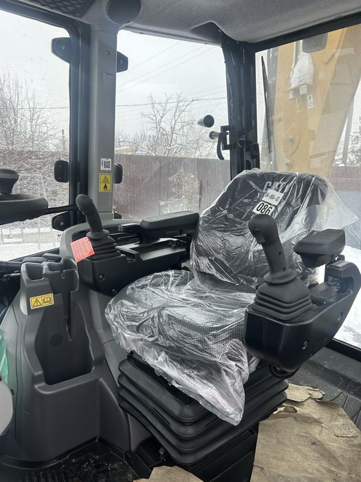 Услуга эксковатора погрузчика 3в1