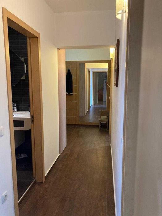 Дава се под наем Тристаен апартамент в София, Стрелбище - 110 кв.м за 500 € - Снимка #2