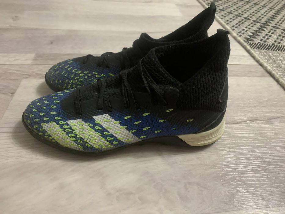 сороконожки адидас предатор