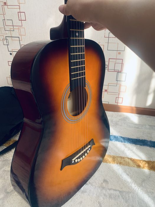 акустика гитара новый состоениде