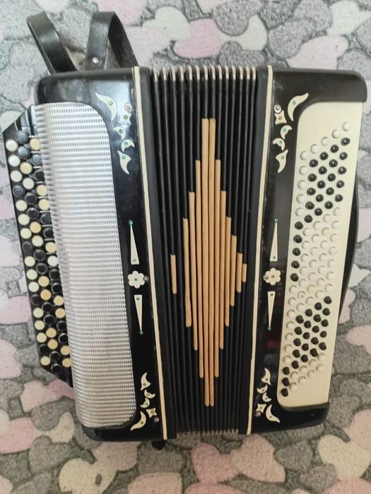 Продам баян баян