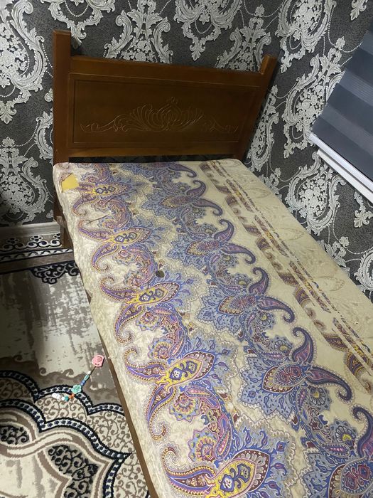 Кровать полторашка