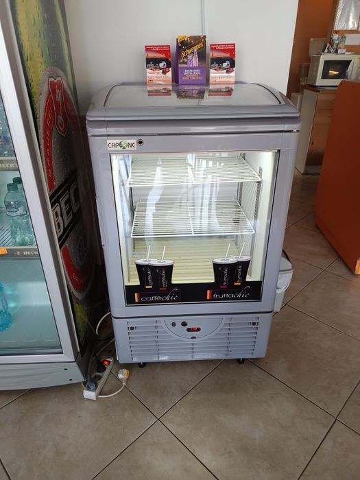 Сладкарско обзавеждане