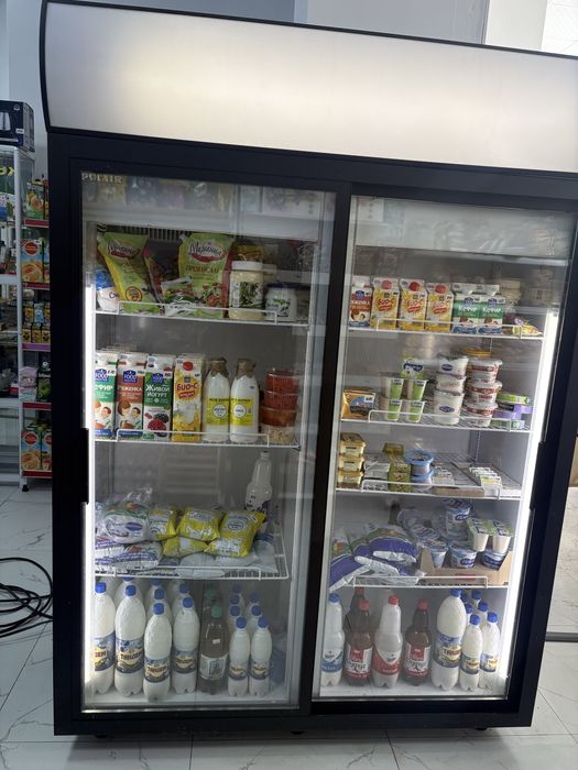 Витринный холодильник