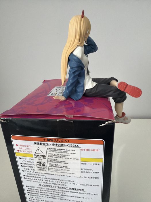 Figurina Chainsaw man: Power PVC noua, cutie putin uzata originala
