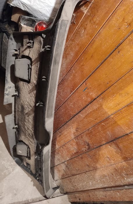 Кора за багажник на голф 4