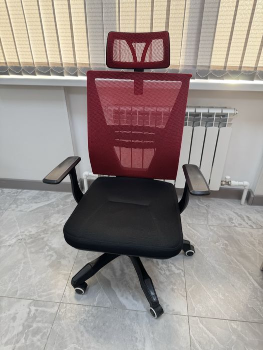 Срочно продам офисную мебель