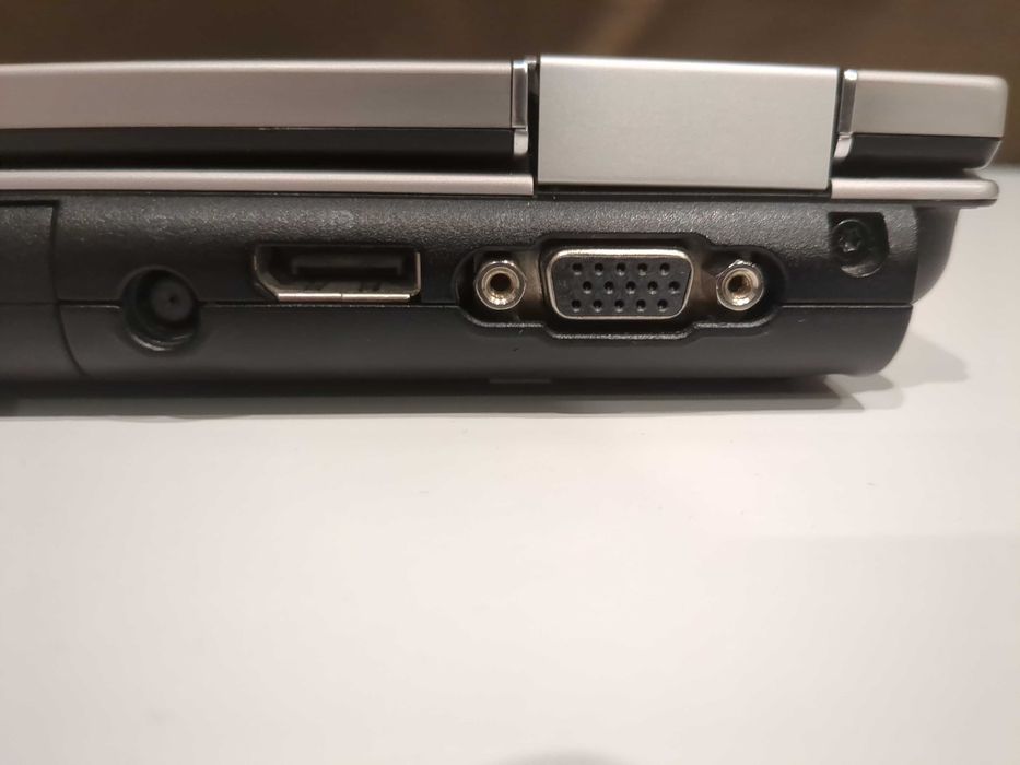 Лаптоп HP EliteBook 8440p + докинг станция HP HSTNN-I11X