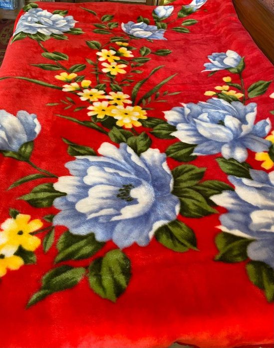 Пледы винтажные новые