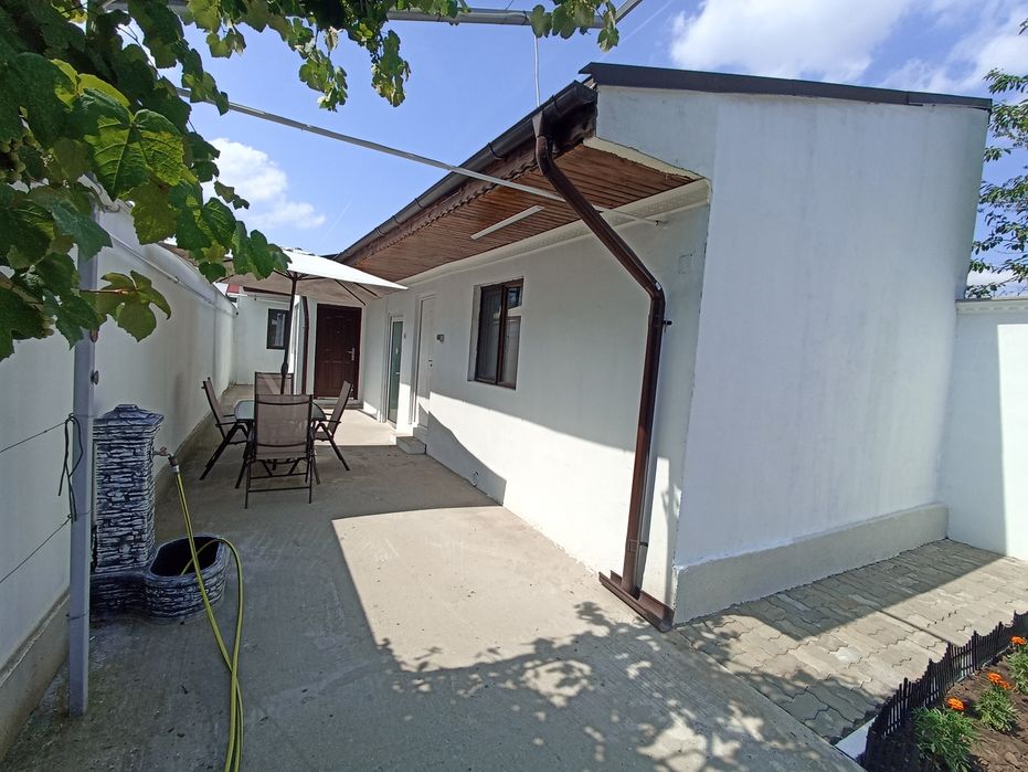 Casa de inchiriat sector 1
