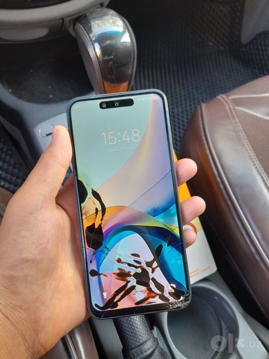 Tecno spark 650 000 com