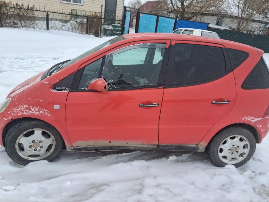 Продам автомобиль мерс А160 не на ходу