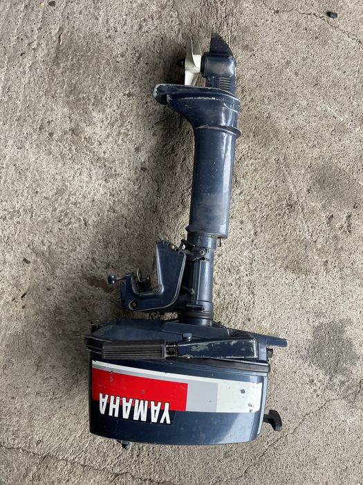 Извънбордов двигател Yamaha 4hp