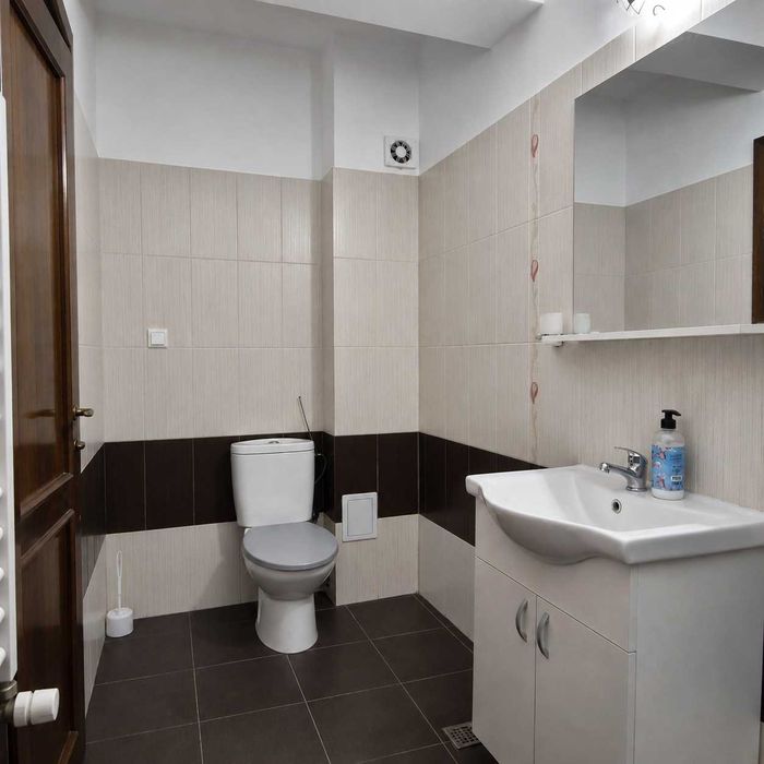 Închiriez apartament 1 cameră + parcare inclusă