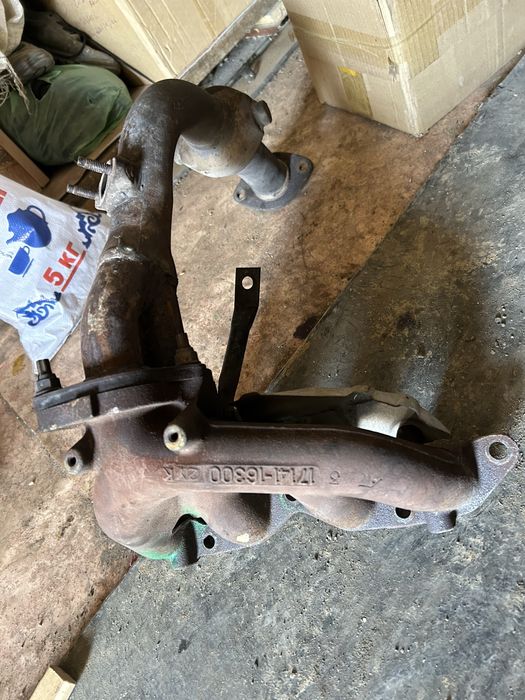 Выпускной коллектор штаны контрактный от тойота карина е 1.6 4afe lb