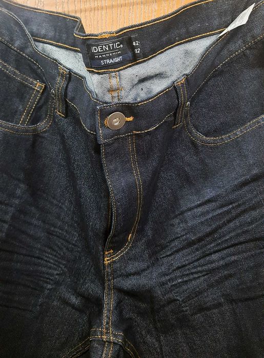 Blugi bărbați IDENTIC