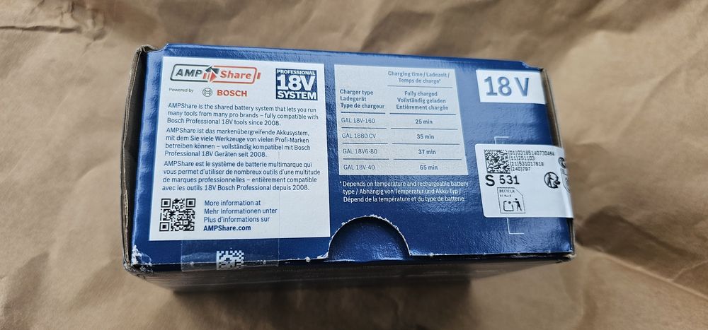 Батерия Бош 18 волта 4 амперчаса