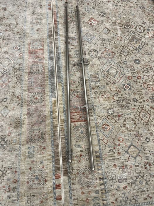 Карниз новый почти