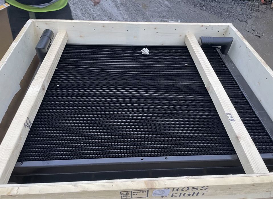 Stoc piese JCB originale – lot mare – oportunitate revânzare