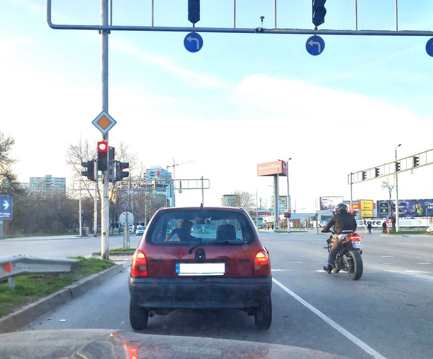 Opel Corsa 1.2 моноинжекция, 1994