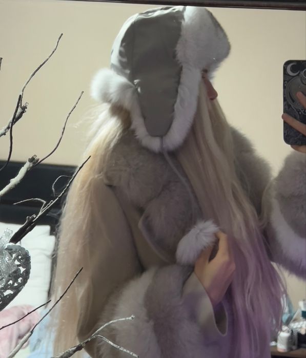 Шапка ушанка от естествен косъм (лисица)