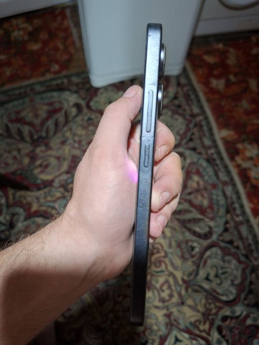 Продам Redmi note 13