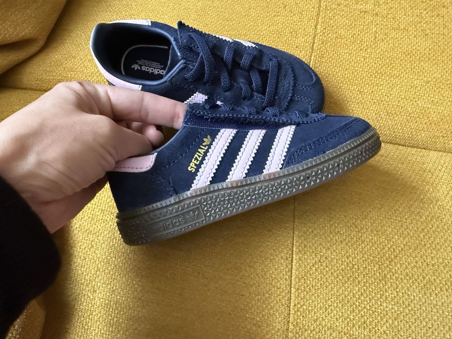Adidas Spezial детски 25 номер