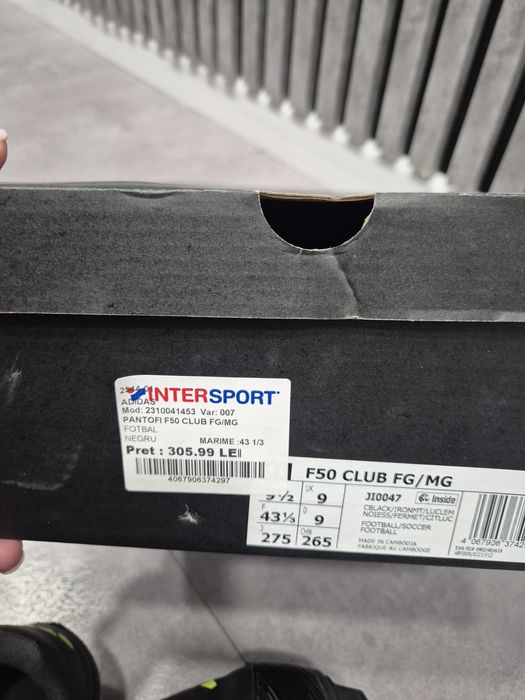 Ghete de fotbal Adidas cu crampoane