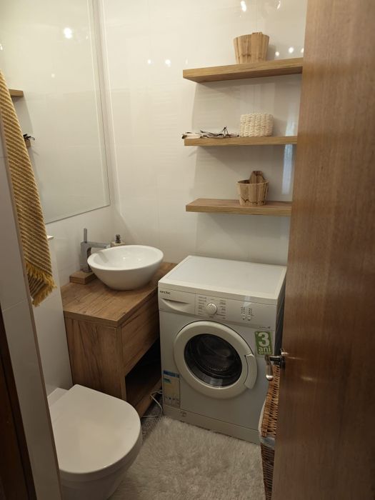 Închiriez apartament 3 camere Oanacea Tatarasi