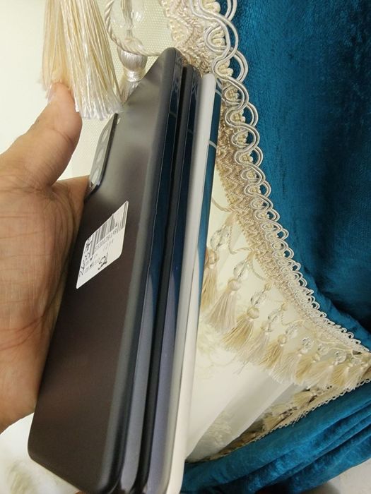 Samsung Galaxy s21   garatya bor