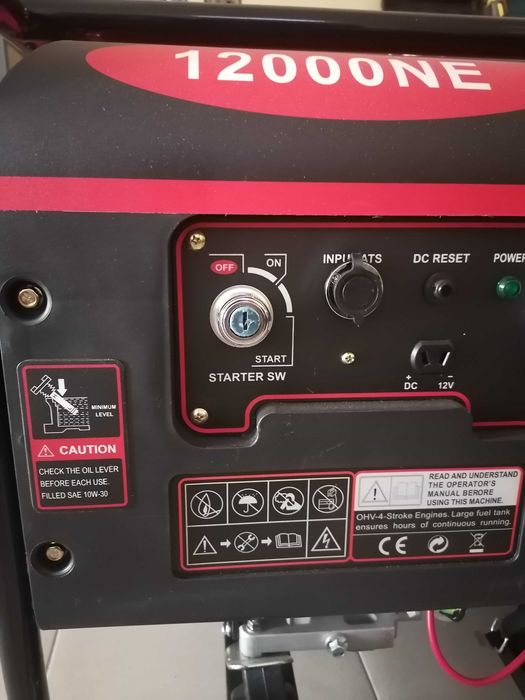 9.5Kw Бензинов генератор за ток с ATS кутия 220V агрегат за ток