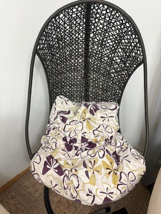 Кресло качалка б/у в отличном состоянии