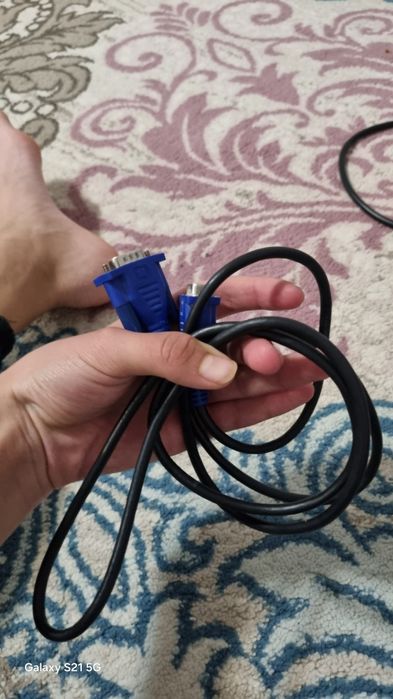 Монитор LG Flatron IPS235 (23", IPS, Full HD)