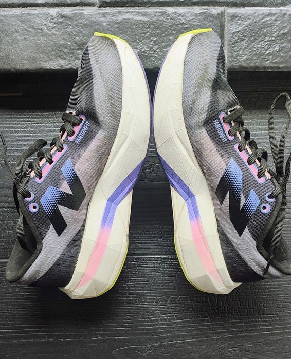 New Balance Supercomp Elite v4