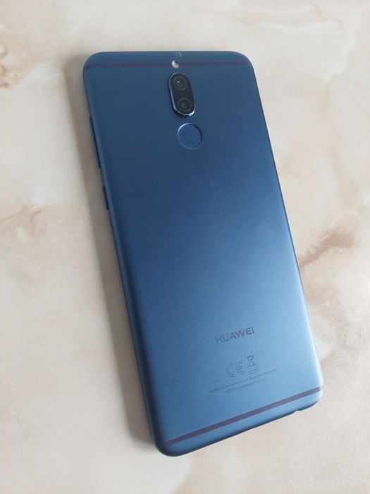 Vând Huawei Mate 10 Lite albastru, impecabil și NEcodat //poze reale