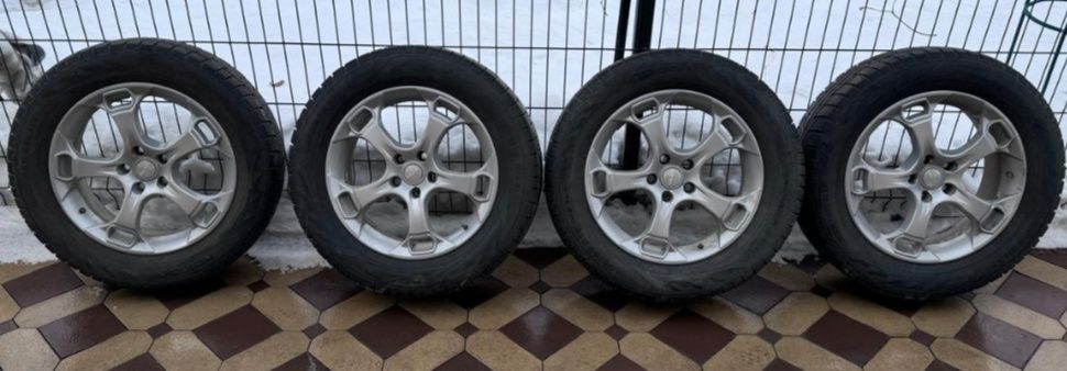Шины с дисками комплект 350.000тг