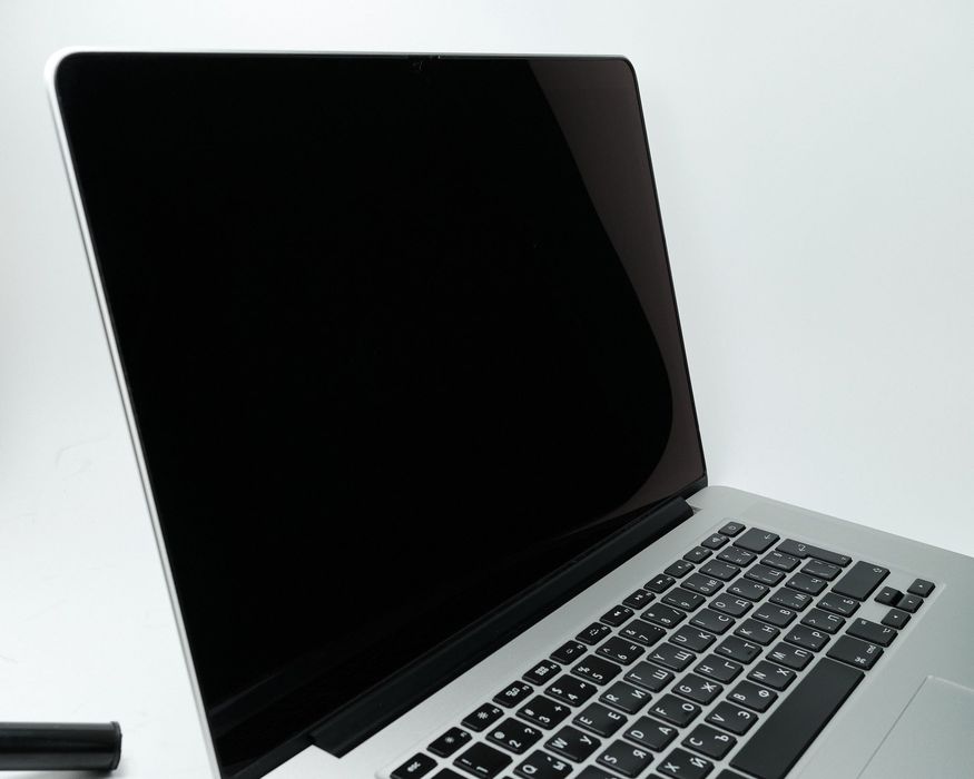 MacBook Pro 15” Retina 2014, A1398, i7, 16GB RAM, 256GB, Silver