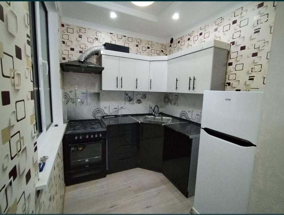 Chilonzor metro yonida joylashgan