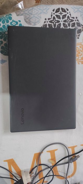 Lenovo noutbook sotiladi