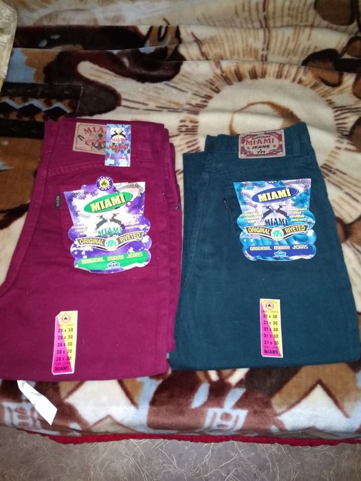 Продам джинсы для мальчиков и девочек