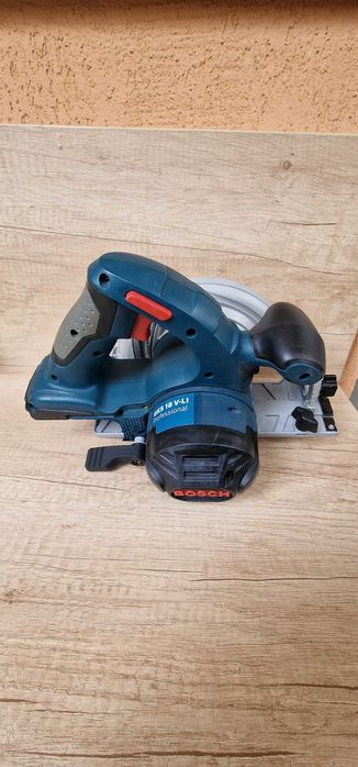 Circular  Bosch profesional GKS 18 V-li .