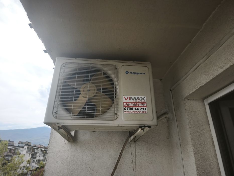 Продавам климатик Нипон