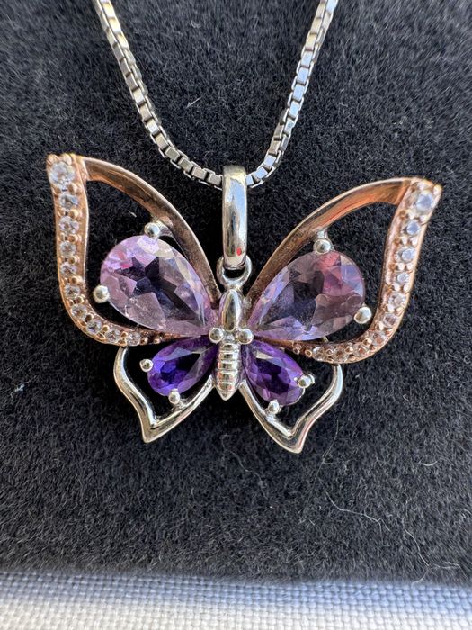 Pandantiv argint si aur Safire si ametiste. Lant argint.