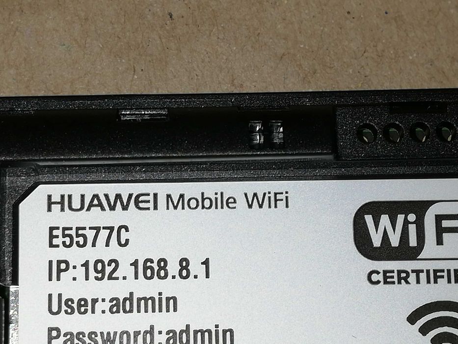 Router modem SIM 4G LTE Huawei E5577C hot spot Wi Fi decodat necodat